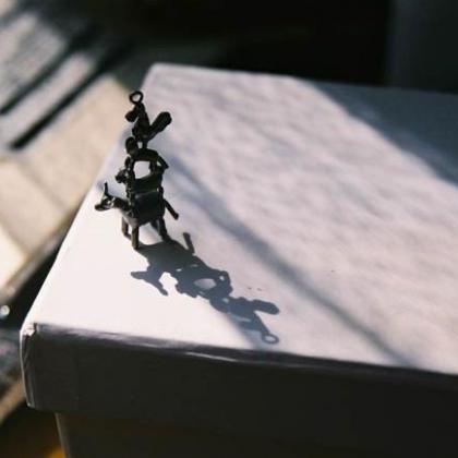 Miniature Sculpture Pendant - Bremen Bremen